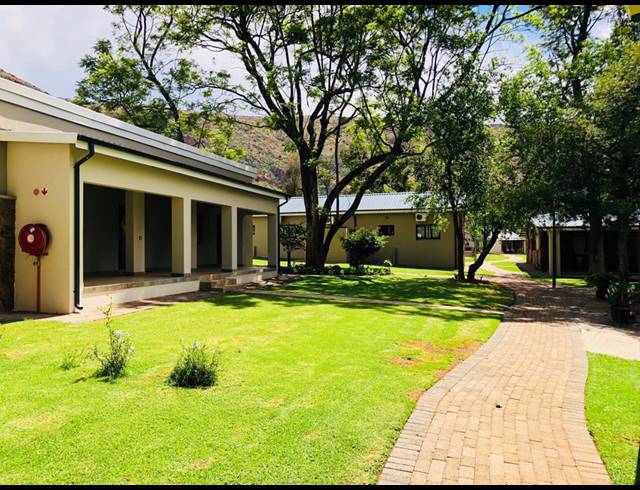 1 BEDROOM SECTIONAL TITLE FOR SALE IN WIGWAM